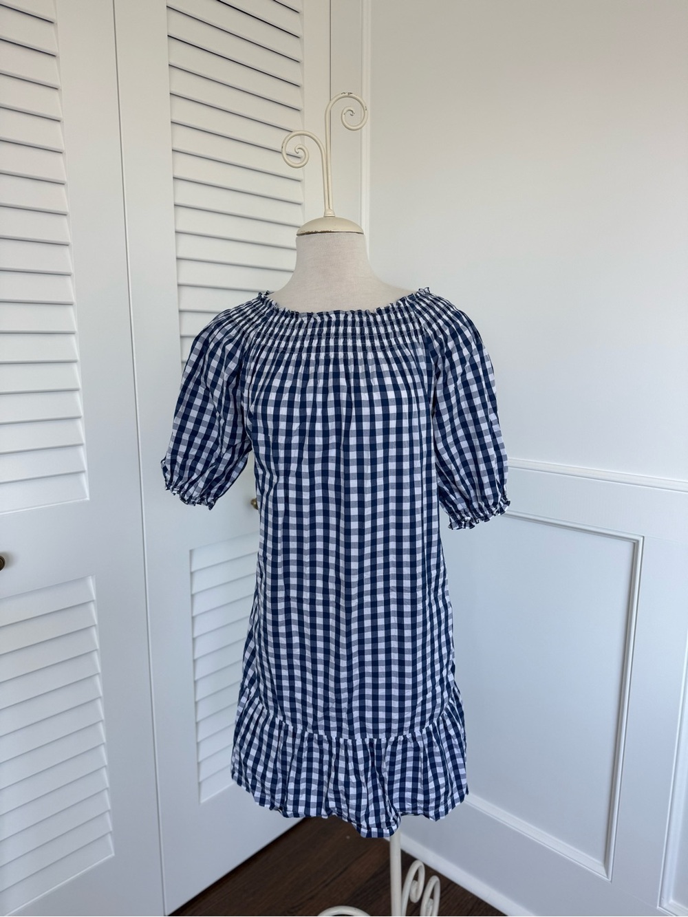 Navy and White Gingham Puff-Sleeve Casual Dress